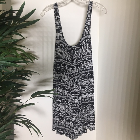 Tribal Print Romper - Picture 2 of 4